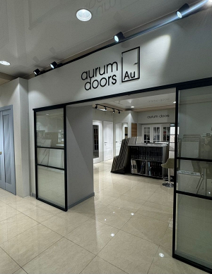 Фирменный салон «Aurum Doors» = <p>ул. Молчанова, 7</p>